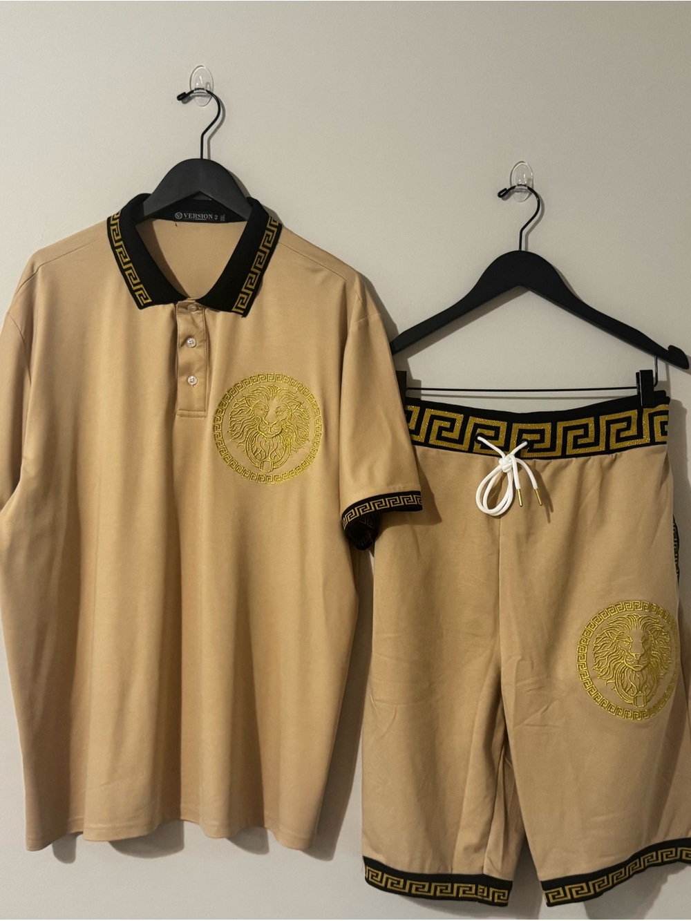 VERSION 2 Short set Black collar  with Camel Lining